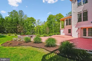 8220 Roseland Dr, Fairfax Station, VA 22039 - Photo 81