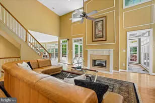 8220 Roseland Dr, Fairfax Station, VA 22039 - Photo 21