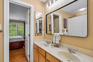 8220 Roseland Dr, Fairfax Station, VA 22039 - Photo 53