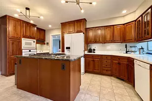 2405 Barbour Rd, Falls Church, VA 22043 - Photo 15