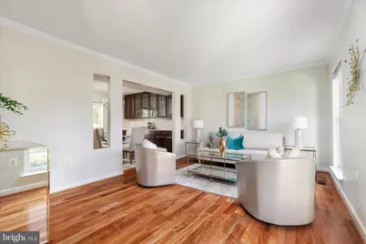 13132 Thornapple Place, Herndon, VA 20171 - Photo 9