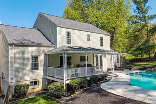 11715 Lariat Ln, Oakton, VA 22124 - Photo 11