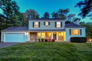 11715 Lariat Ln, Oakton, VA 22124 - Photo 3