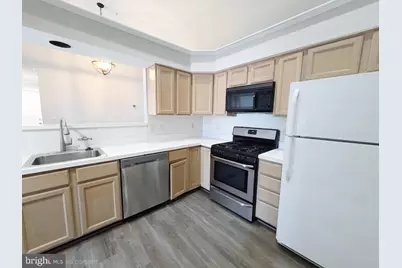 8303 Bluebird Way #M, Lorton, VA 22079 - Photo 7