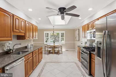 2130 Freda Drive, Vienna, VA 22181 - Photo 9