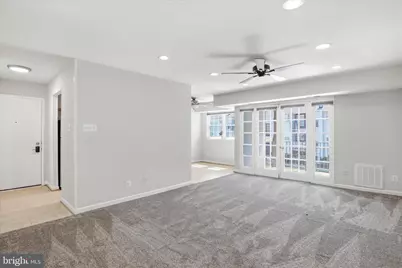 7097 Spring Garden Drive #101, Springfield, VA 22150 - Photo 11