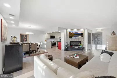 8340 Greensboro Drive #1007, McLean, VA 22102 - Photo 1