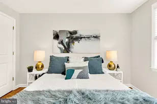 6715 W Wakefield Dr, Alexandria, VA 22307 - Photo 19