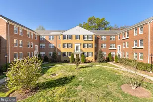 6715 W Wakefield Dr, Alexandria, VA 22307 - Photo 1