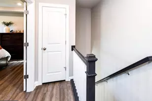 5692 Stephanie Tessa Way, Alexandria, VA 22303 - Photo 27