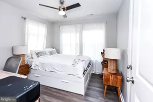 5692 Stephanie Tessa Way, Alexandria, VA 22303 - Photo 21