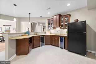 9323 Castle Hill Rd, Springfield, VA 22153 - Photo 67