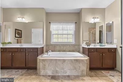 9323 Castle Hill Road, Springfield, VA 22153 - Photo 41