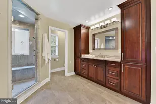2795 Middleton Farm Ct, Herndon, VA 20171 - Photo 27