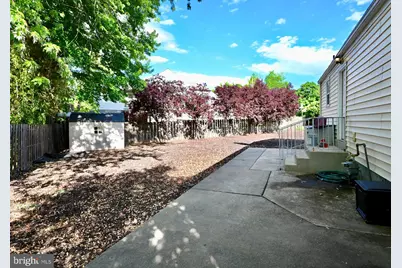 6936 Regent Ln, Falls Church, VA 22042 - Photo 19