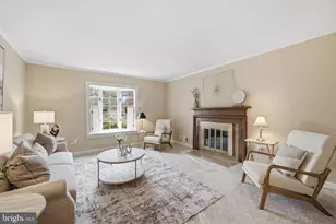 9800 Kohoutek Ct, Vienna, VA 22182 - Photo 5