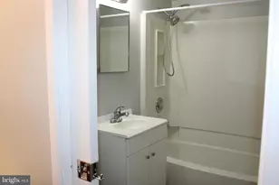 2319 Freetown Ct, Reston, VA 20191 - Photo 9