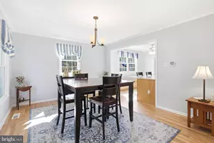 9009 Lake Braddock Dr, Burke, VA 22015 - Photo 5