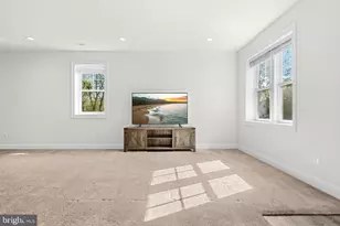 4592 Marshall Hls Ln, Fairfax, VA 22030 - Photo 49