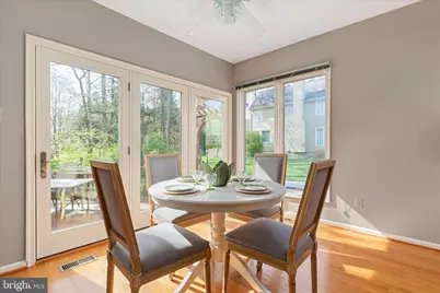 9107 Meadowcreek Lane, Lorton, VA 22079 - Photo 9