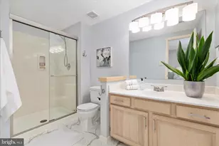 9107 Meadowcreek Ln, Lorton, VA 22079 - Photo 25