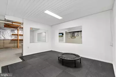 9107 Meadowcreek Lane, Lorton, VA 22079 - Photo 39