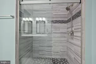 6480 Cheyenne Dr, Alexandria, VA 22312 - Photo 19