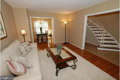 6042 Haverhill Court, Springfield, VA 22152 - Photo 3