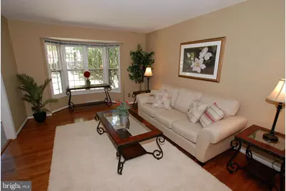 6042 Haverhill Court, Springfield, VA 22152 - Photo 5