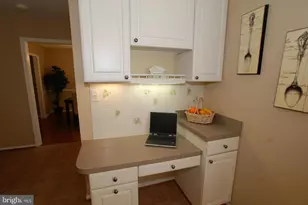 6042 Haverhill Ct, Springfield, VA 22152 - Photo 11