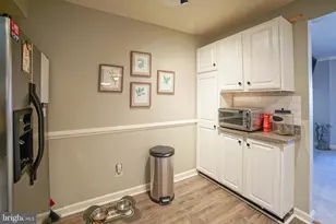 12205 Fairfield House Dr, Fairfax, VA 22033 - Photo 15