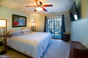 12205 Fairfield House Dr, Fairfax, VA 22033 - Photo 17