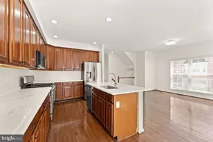 13579 Cedar Run Ln, Herndon, VA 20171 - Photo 15