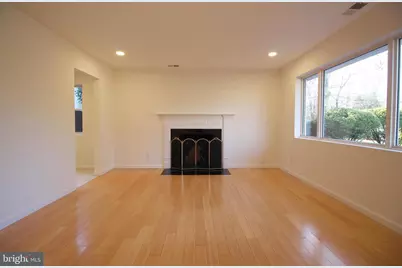 2129 Grayson Place, Falls Church, VA 22043 - Photo 3