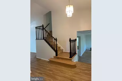 11104 Loran Road, Great Falls, VA 22066 - Photo 7