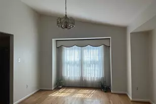 11104 Loran Rd, Great Falls, VA 22066 - Photo 9