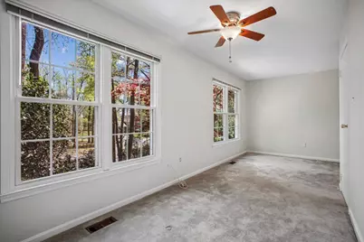 11104 Loran Road, Great Falls, VA 22066 - Photo 35
