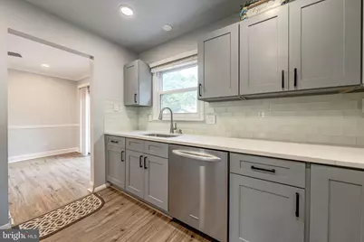 4159 Novar Drive, Chantilly, VA 20151 - Photo 7