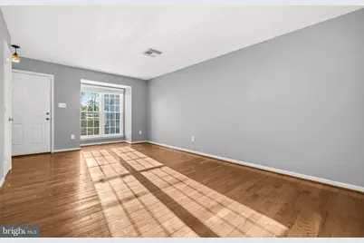 8547 Towne Manor Court, Alexandria, VA 22309 - Photo 7