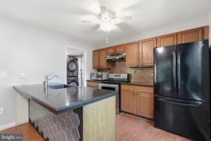3103 Babashaw Ct, Fairfax, VA 22031 - Photo 5
