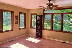 9113 Donna Dean Dr, Springfield, VA 22153 - Photo 13
