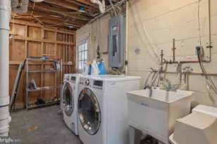 8907 Camden St, Alexandria, VA 22308 - Photo 53