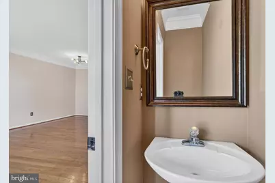 5169 Ballycastle Circle, Alexandria, VA 22315 - Photo 7