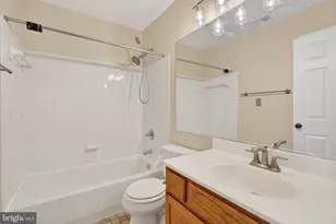 5169 Ballycastle Cir, Alexandria, VA 22315 - Photo 25