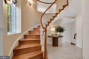 7749 Legere Ct, McLean, VA 22102 - Photo 9