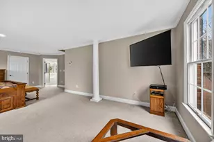 1702 Landon Hill Rd, Vienna, VA 22182 - Photo 45