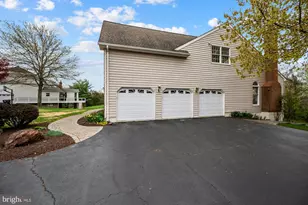 1702 Landon Hill Rd, Vienna, VA 22182 - Photo 99