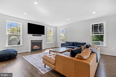 8112 Wingfield Place, Alexandria, VA 22308 - Photo 23