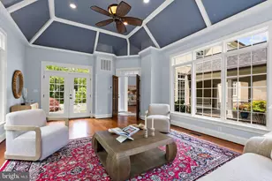 9111 Dara Ln, Great Falls, VA 22066 - Photo 29