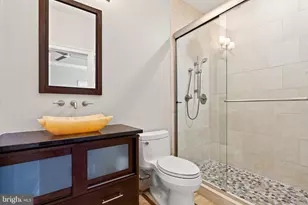 9111 Dara Ln, Great Falls, VA 22066 - Photo 47